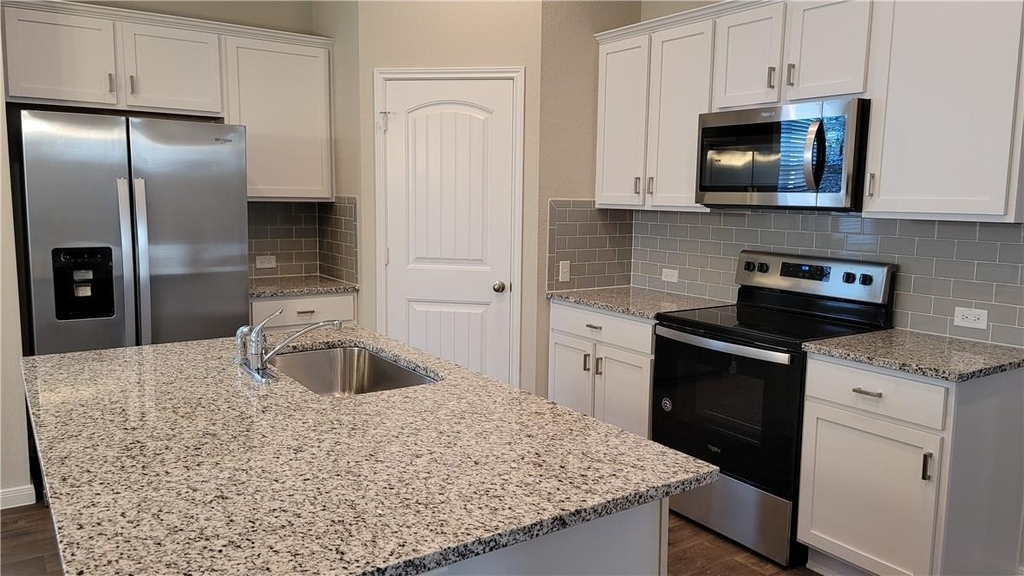 6406 Kildare Dr - Photo 4