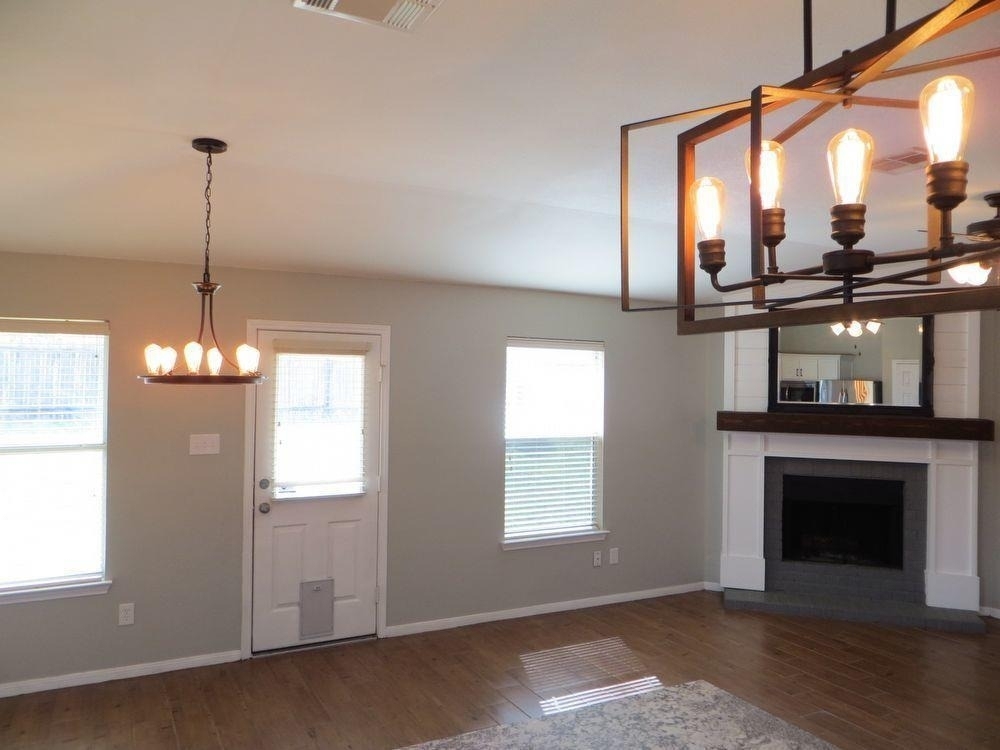 918 W South St - Photo 5
