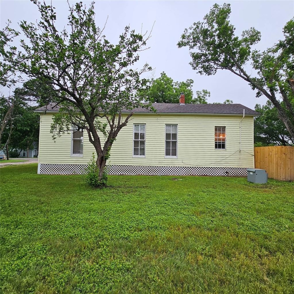 401 Shaw St - Photo 9