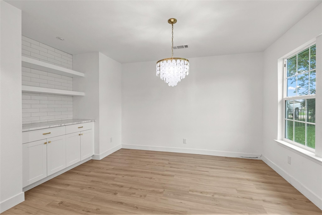 409 Avenue R - Photo 4