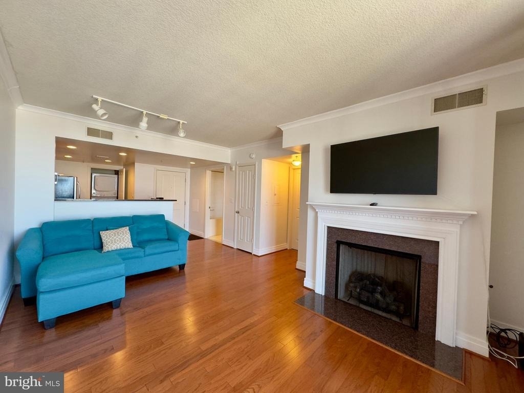 414 Water Street - Photo 7