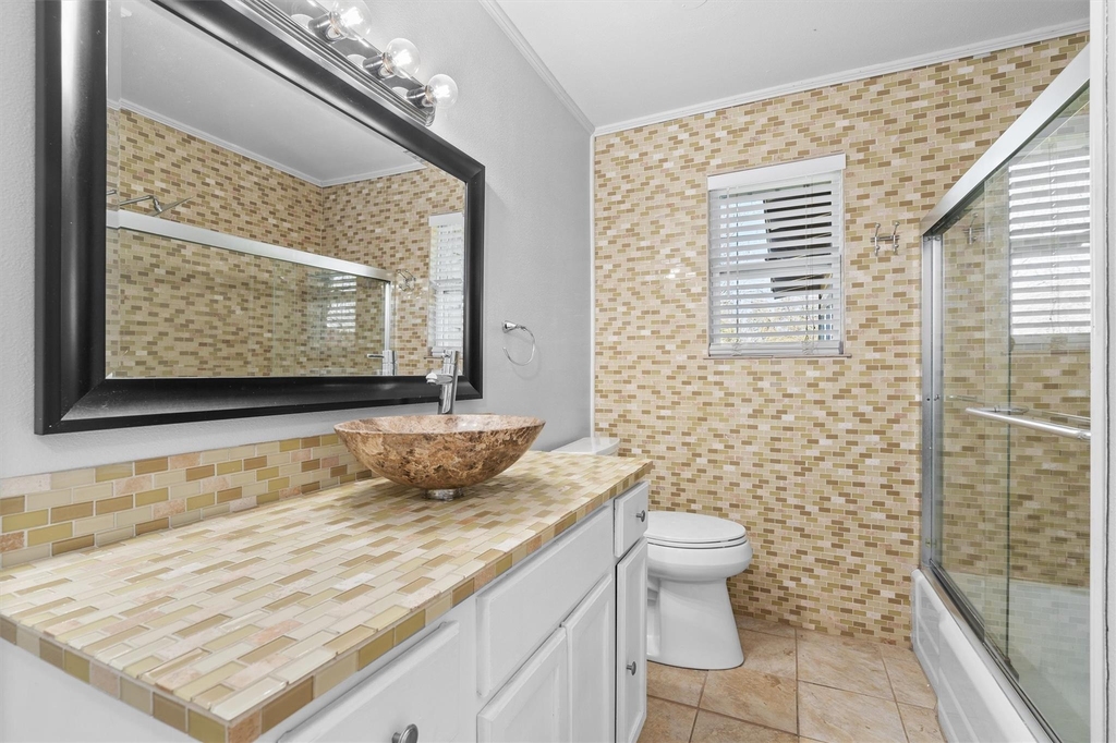 4900 Eastdale Dr - Photo 22