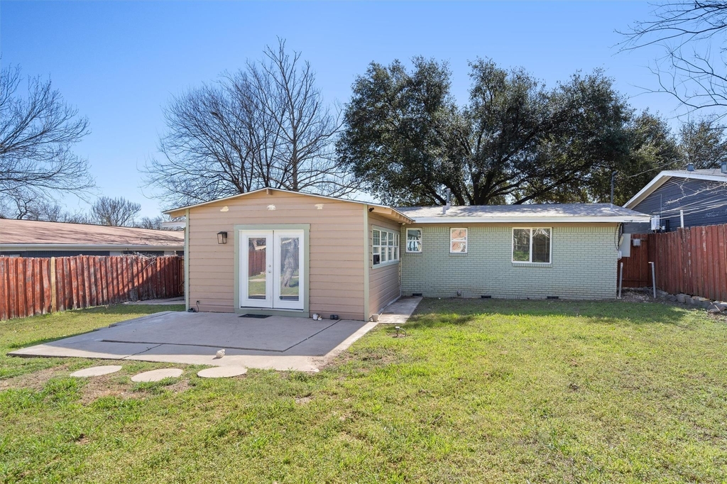 4900 Eastdale Dr - Photo 30