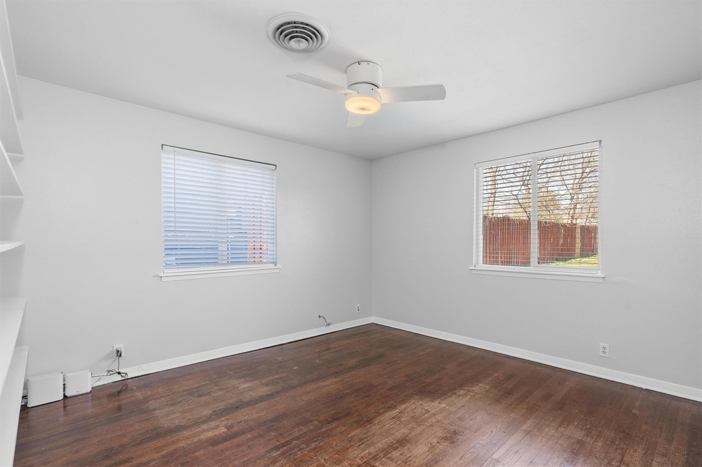 4900 Eastdale Dr - Photo 15