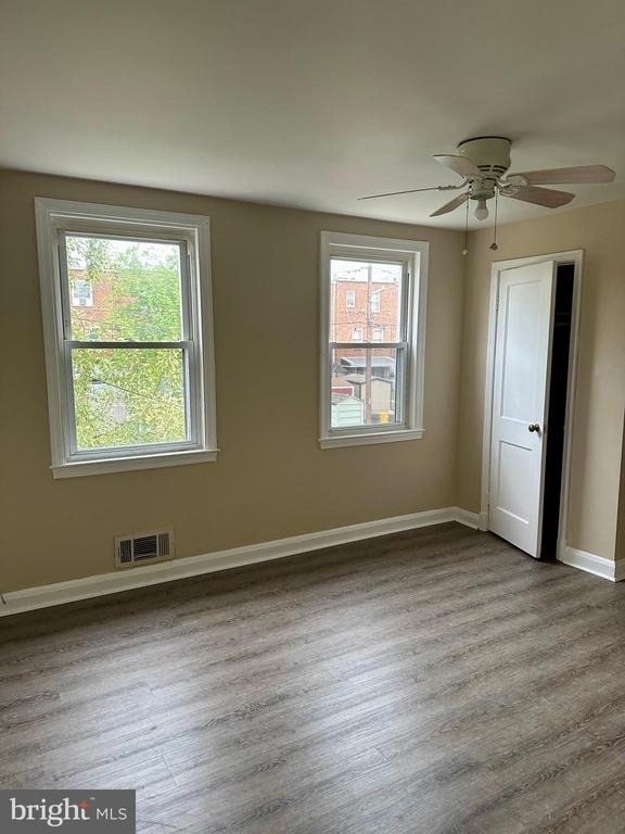 4116 Raymonn Avenue - Photo 5