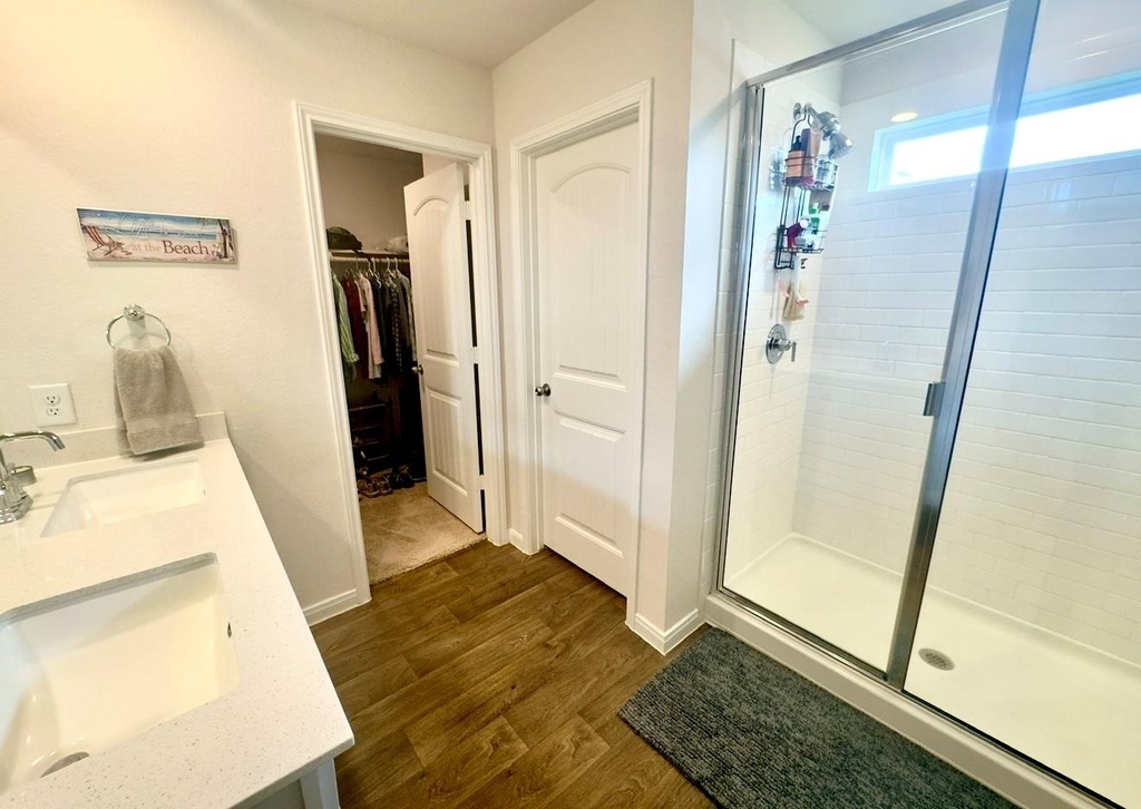 413 Abbey Ln - Photo 8
