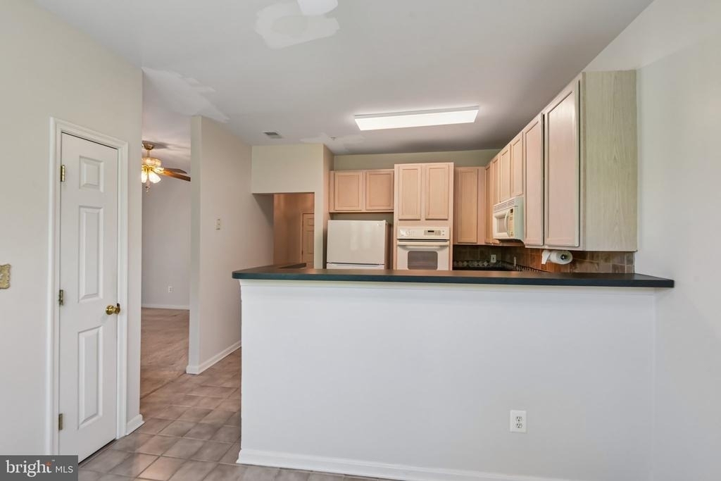 1972 Scotts Crossing Way - Photo 4
