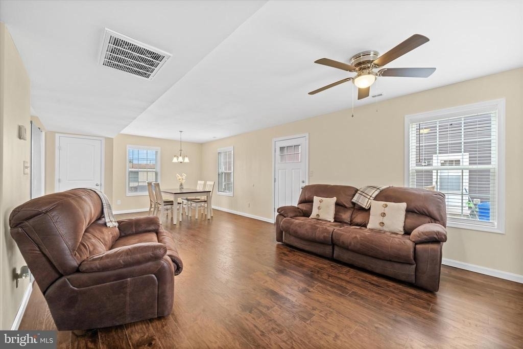 5 Hillside Avenue - Photo 10