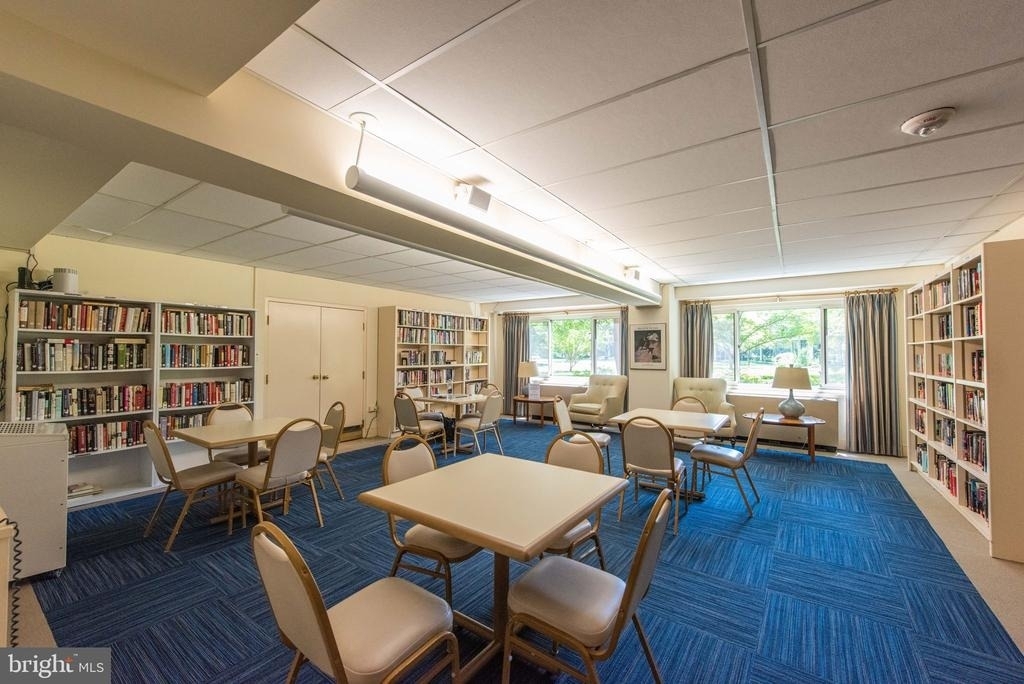 4201 Cathedral Avenue Nw - Photo 25