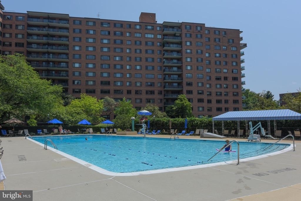 4201 Cathedral Avenue Nw - Photo 31