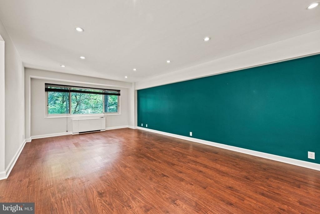 4201 Cathedral Avenue Nw - Photo 4
