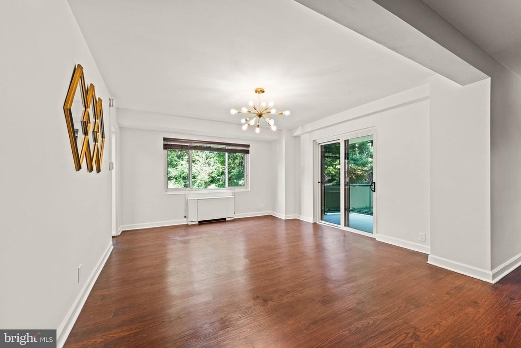 4201 Cathedral Avenue Nw - Photo 6