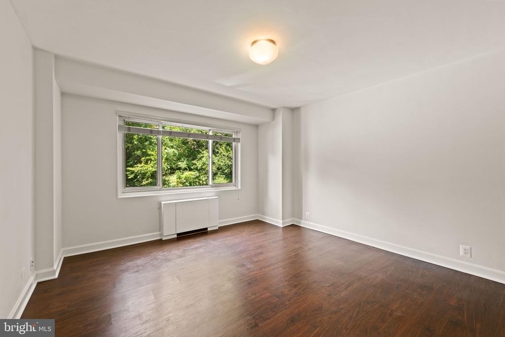4201 Cathedral Avenue Nw - Photo 17