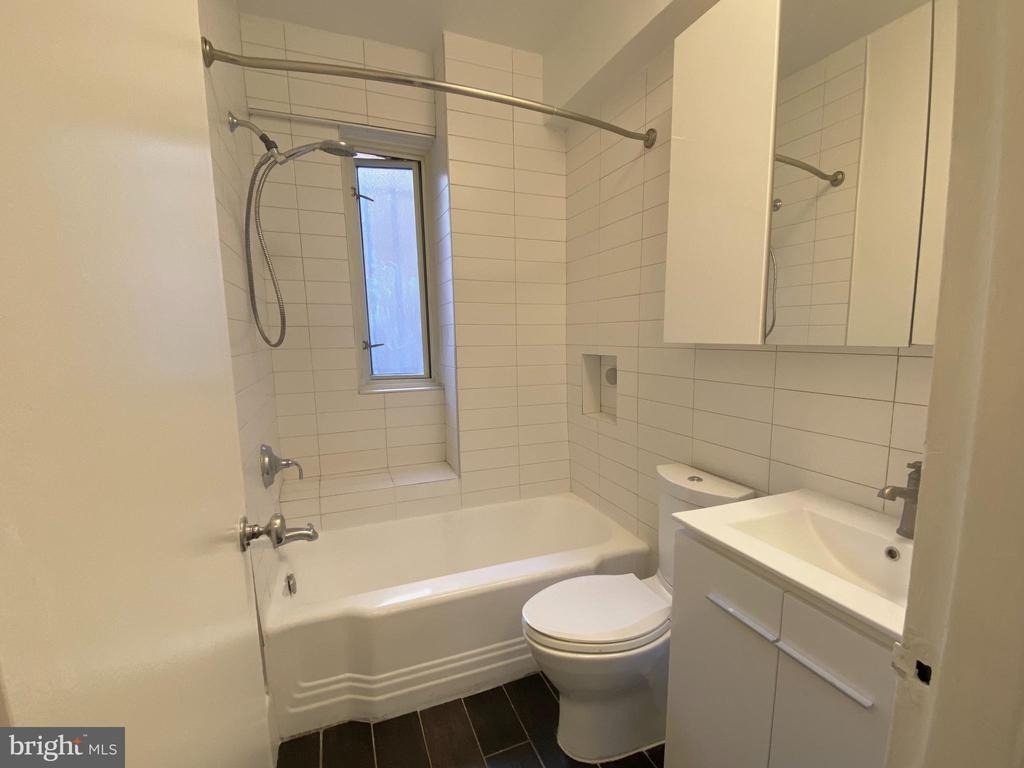 1727 Massachusetts Avenue Nw - Photo 5