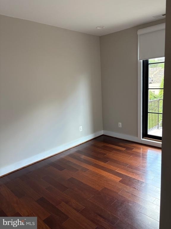 4004 Edmunds Street Nw - Photo 7