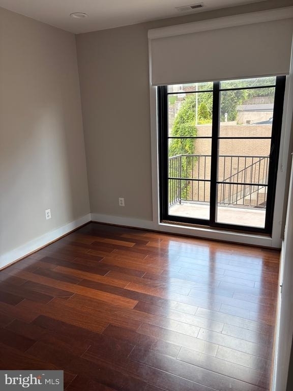 4004 Edmunds Street Nw - Photo 9
