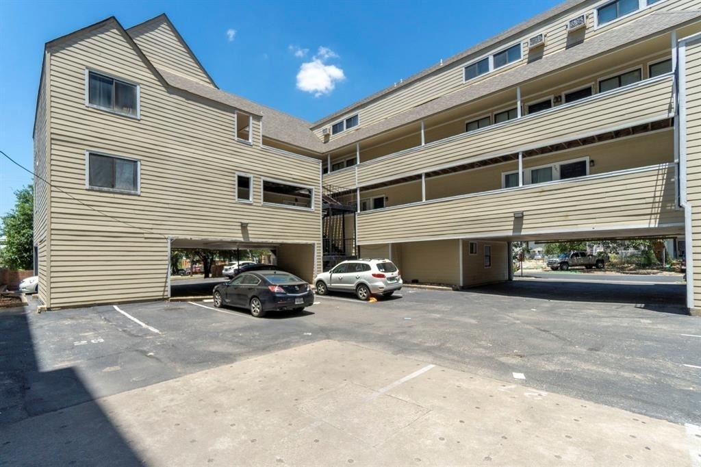 2510 San Gabriel St - Photo 0