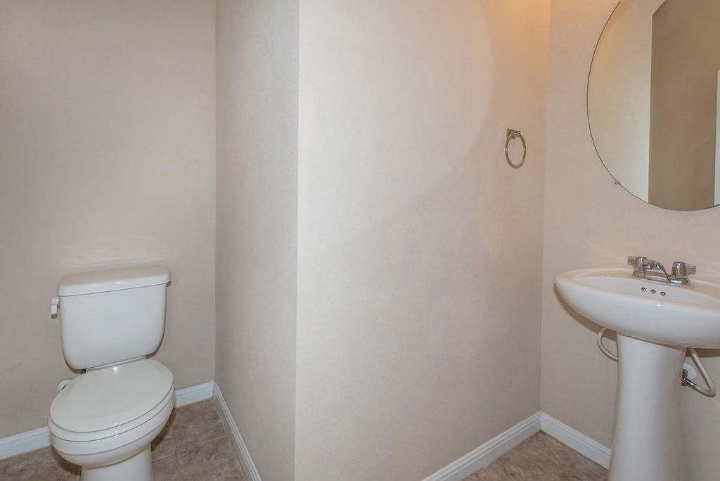 8113 Rosano St - Photo 13