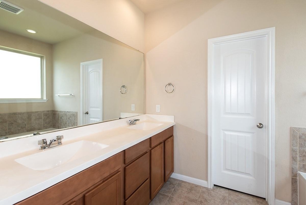 8113 Rosano St - Photo 17