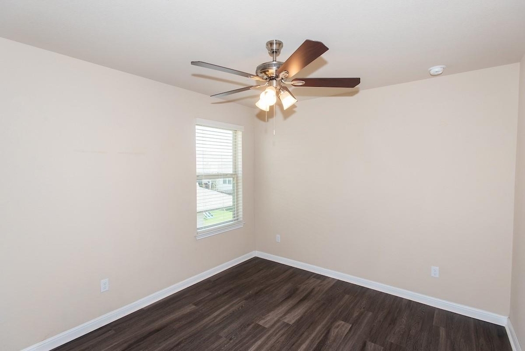 8113 Rosano St - Photo 23