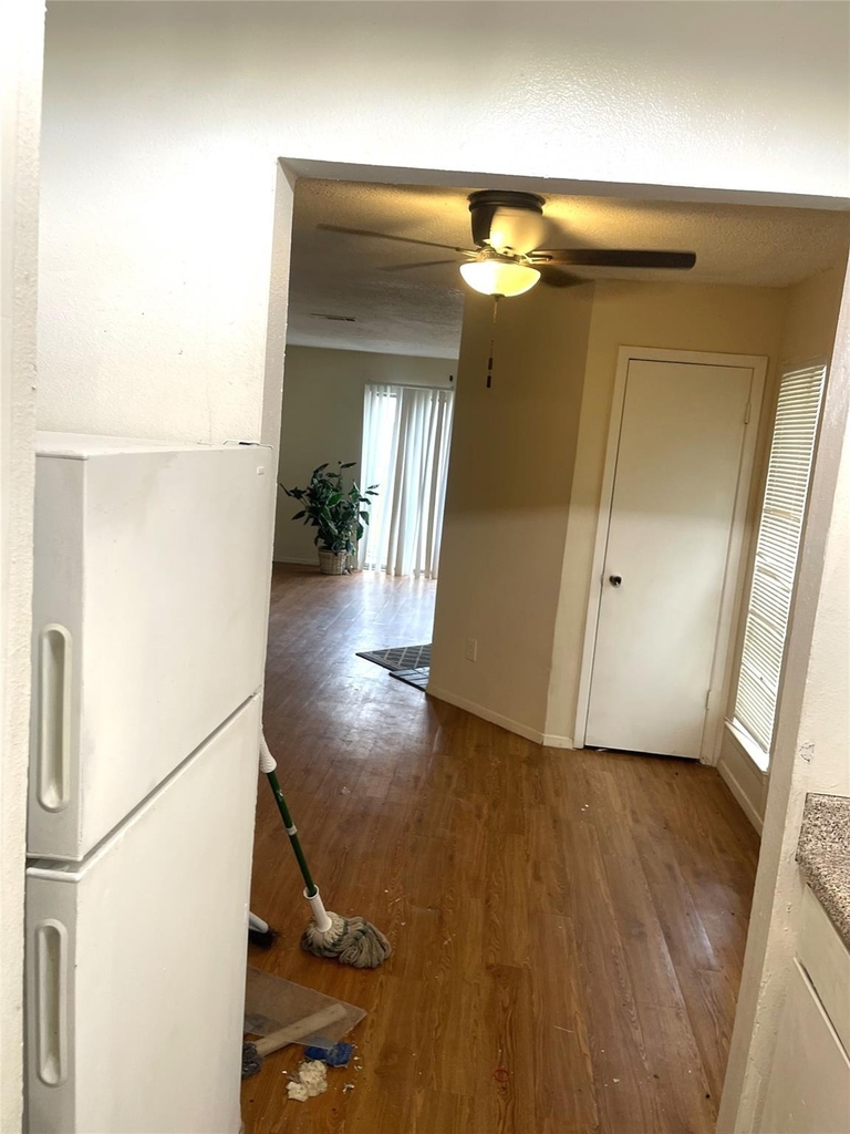 1902 West Loop - Photo 18