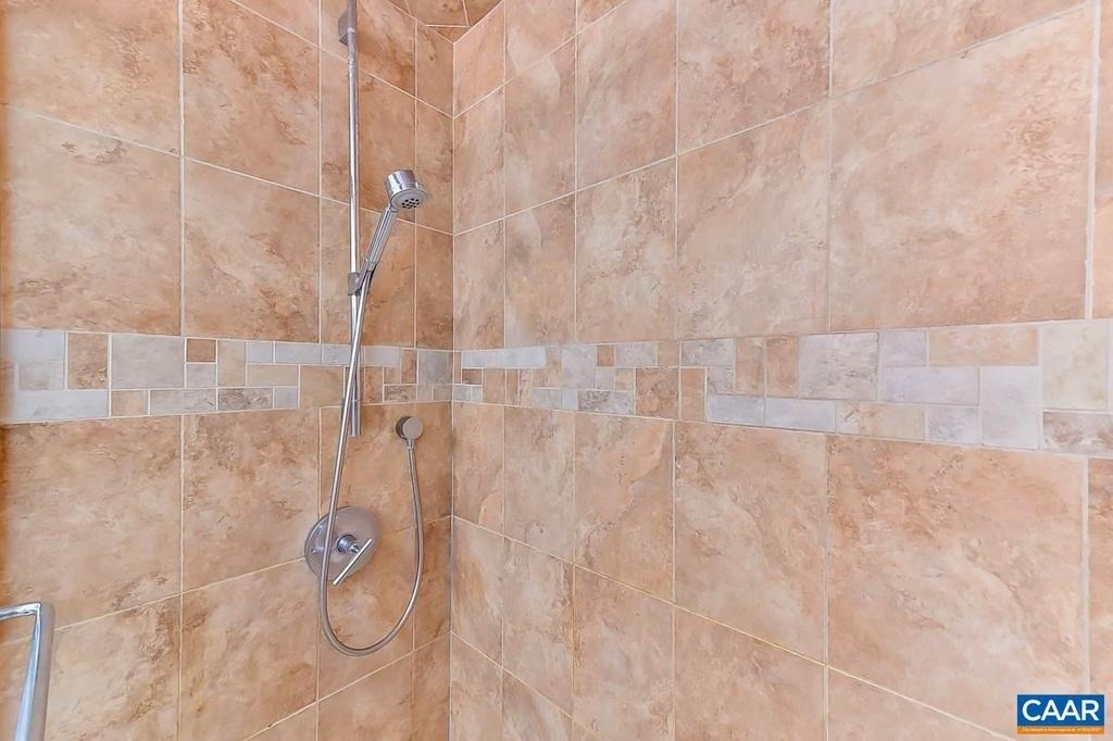 1012 Wildmere Pl - Photo 40
