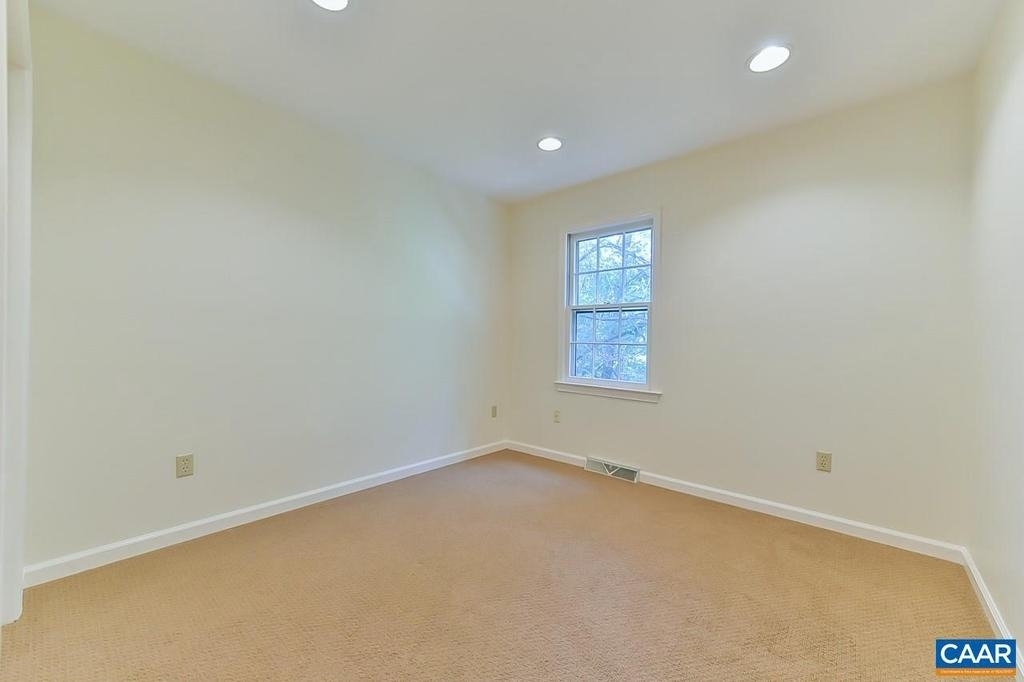 1012 Wildmere Pl - Photo 27