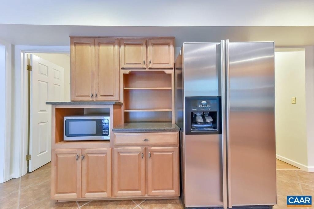1012 Wildmere Pl - Photo 9