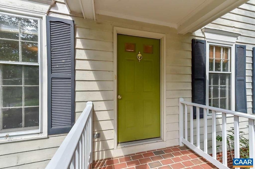 1012 Wildmere Pl - Photo 1