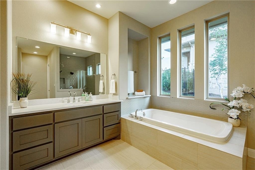 511 Woodside Ter - Photo 9