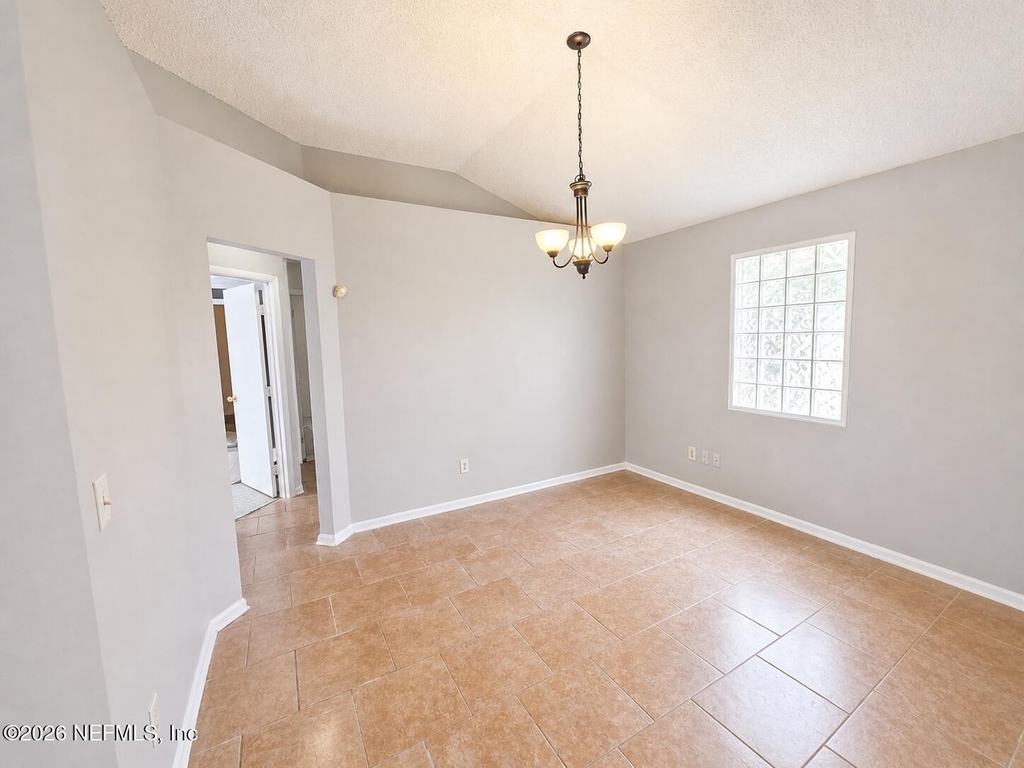 1281 Independence Drive - Photo 3