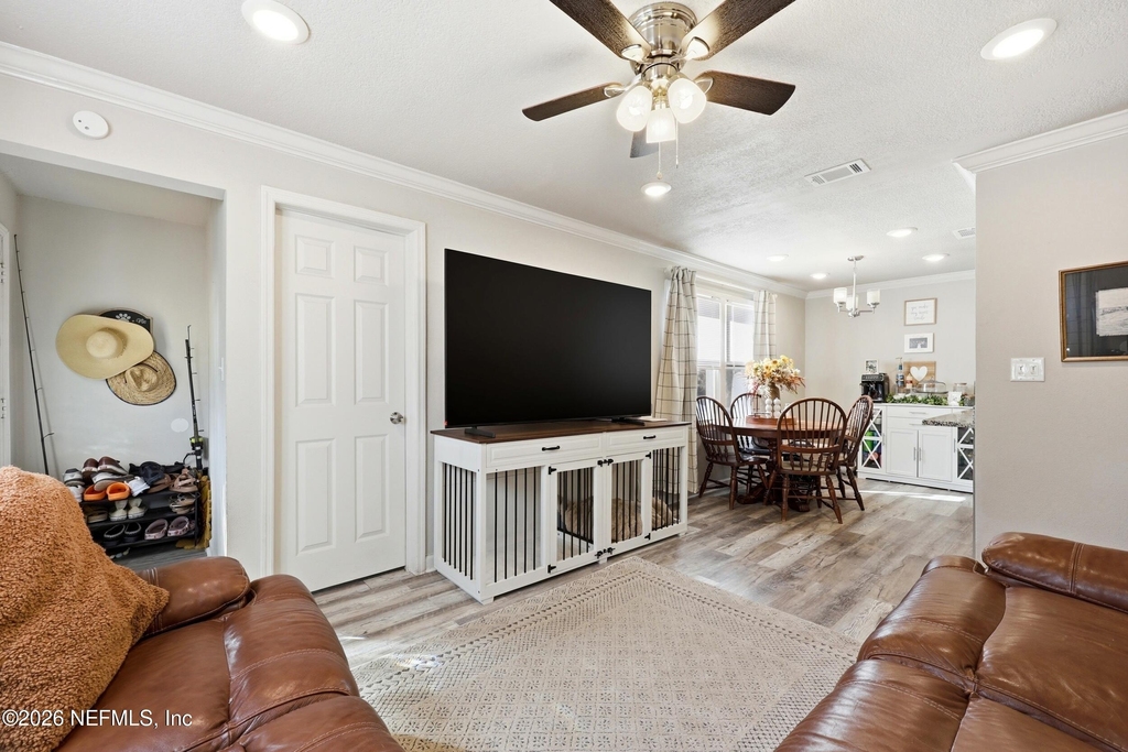 5327 Lexington Avenue - Photo 7