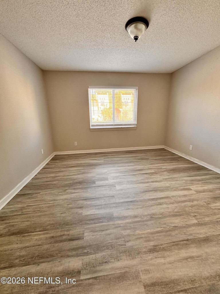 3916 Corrida Court - Photo 9