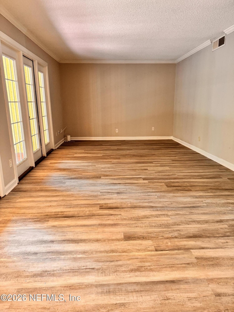 3916 Corrida Court - Photo 7