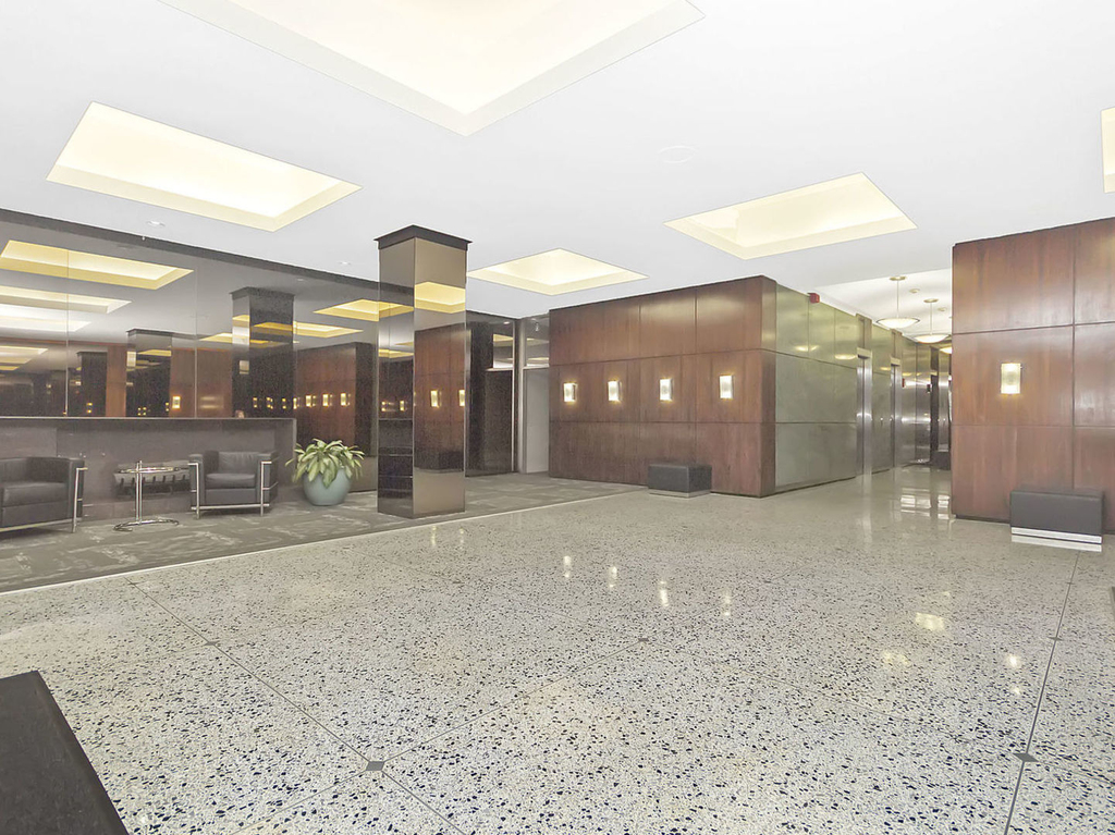 535 N Michigan Avenue - Photo 3
