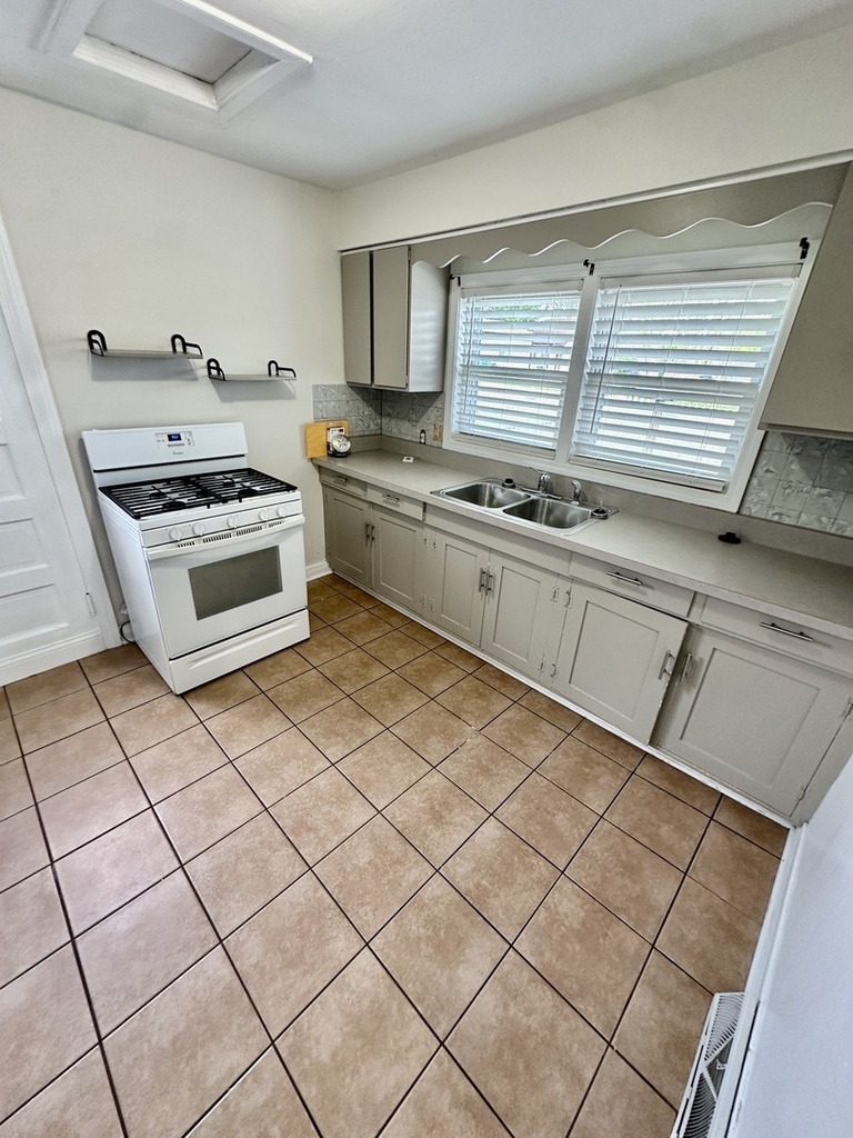 6 N Pistakee Lake Road - Photo 9