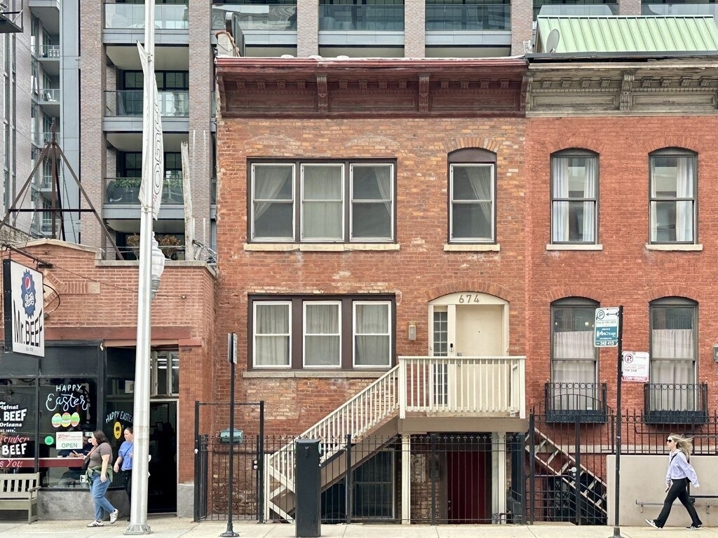 674 N Orleans Street - Photo 0