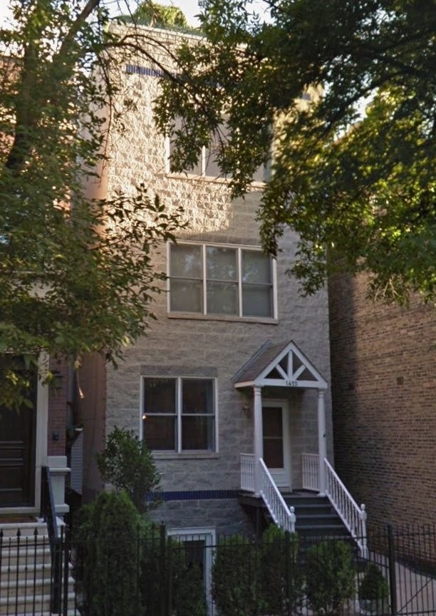 1455 W Wolfram Street - Photo 0