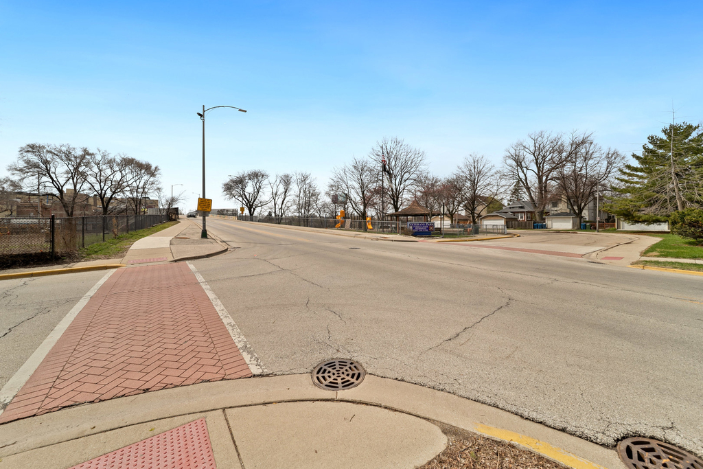 616 Circle Avenue - Photo 20
