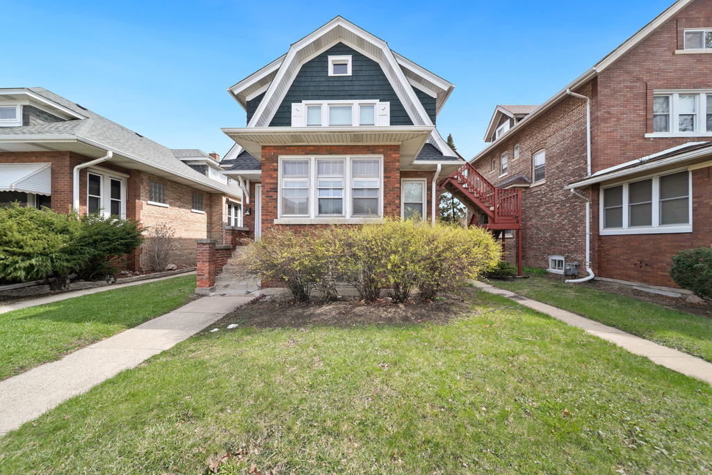 616 Circle Avenue - Photo 0