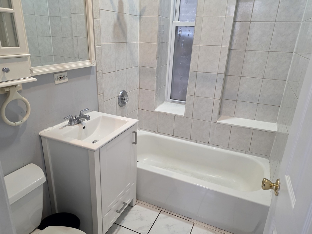 1025 W Cullerton Street - Photo 12