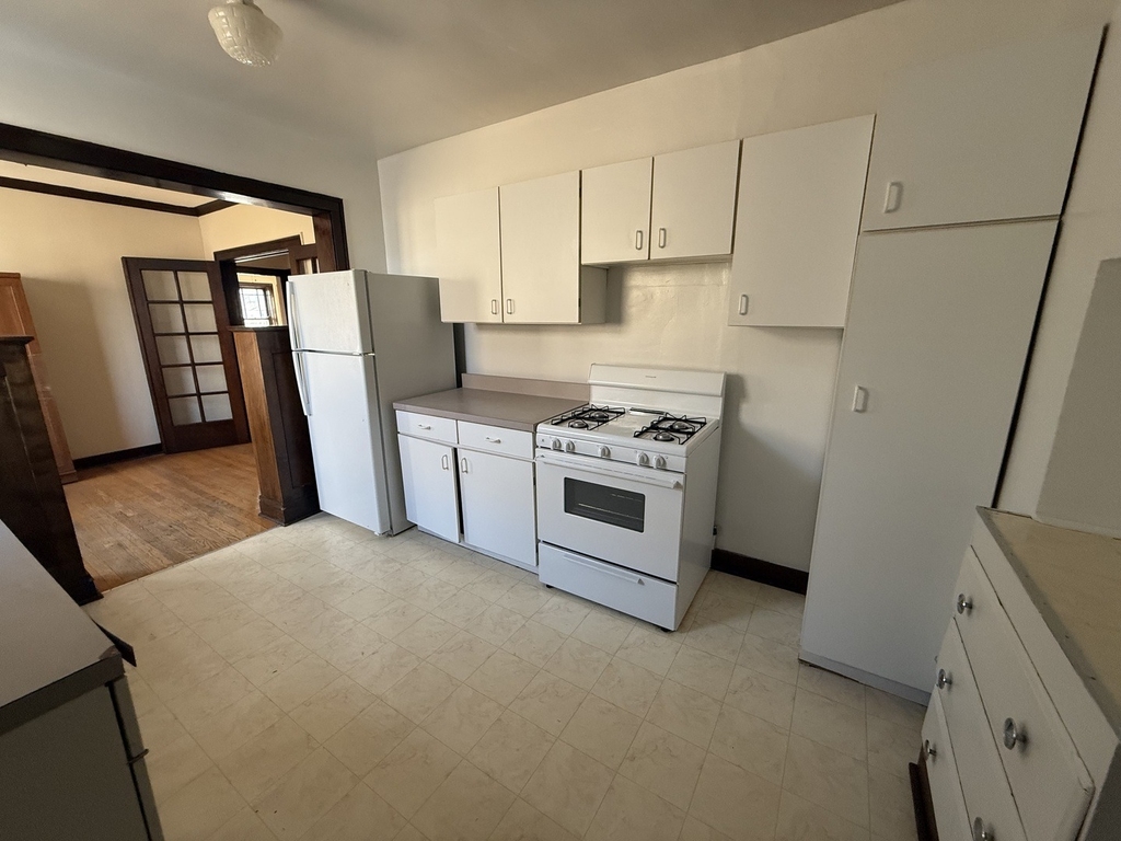 6645 W 21st Street - Photo 8
