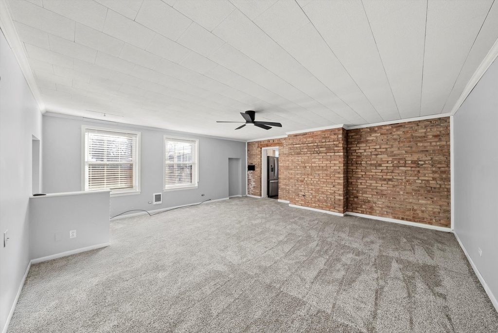 11731 S Bell Avenue - Photo 10