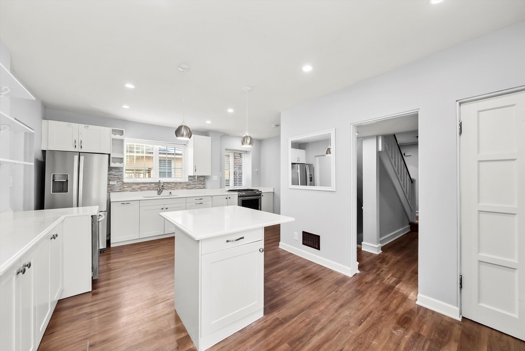 11731 S Bell Avenue - Photo 5