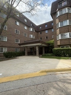 220 S Roselle Road - Photo 0