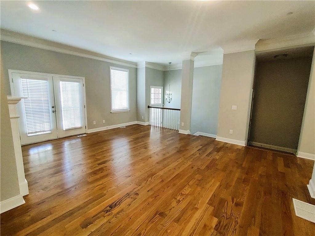 211 Creekway Crossing Se - Photo 4