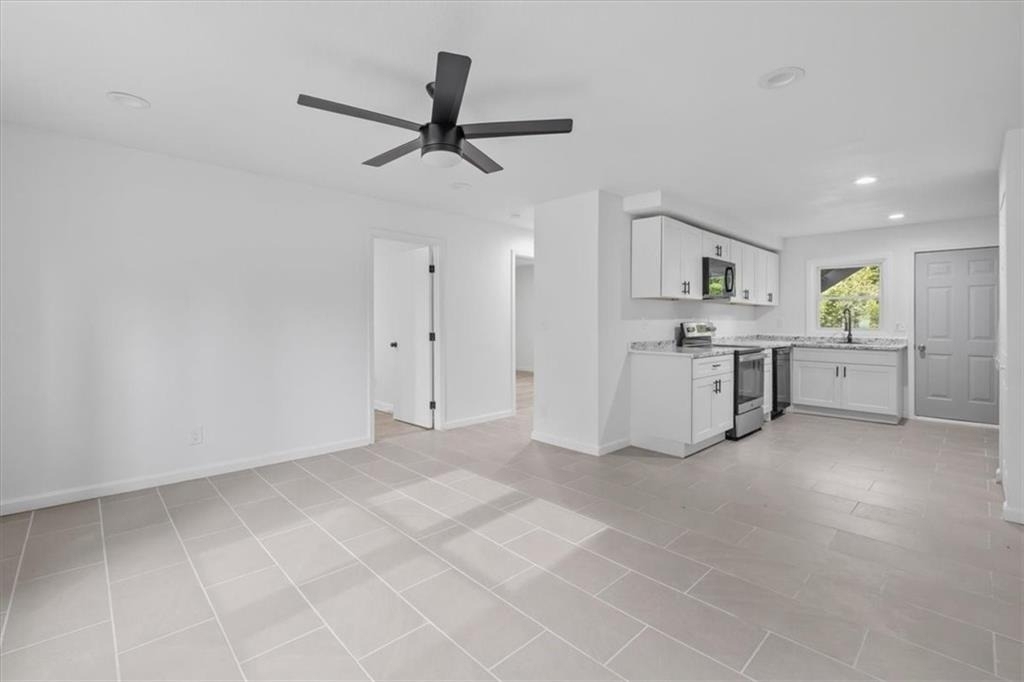 608 N College Drive - Photo 17