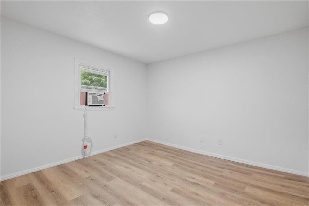 608 N College Drive - Photo 14