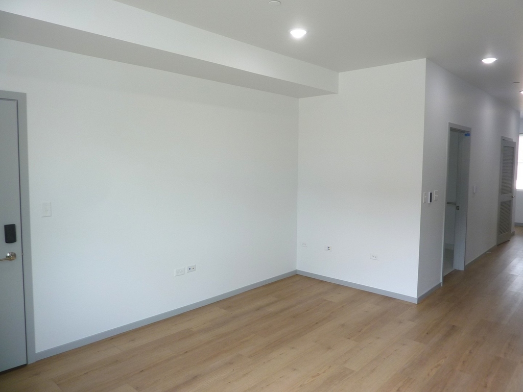 9522 S 53rd Avenue - Photo 10
