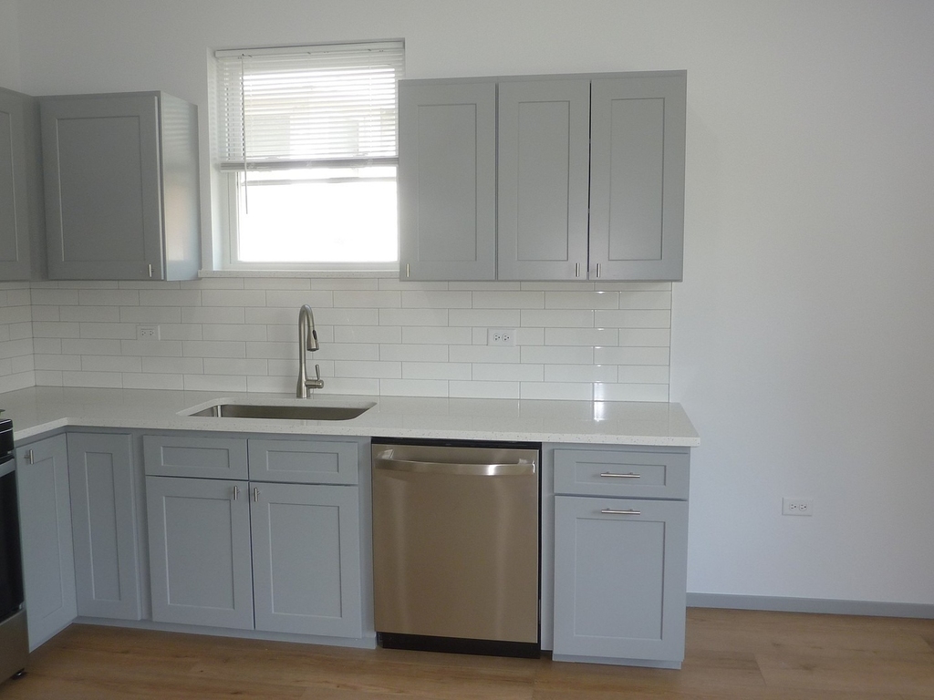 9522 S 53rd Avenue - Photo 6